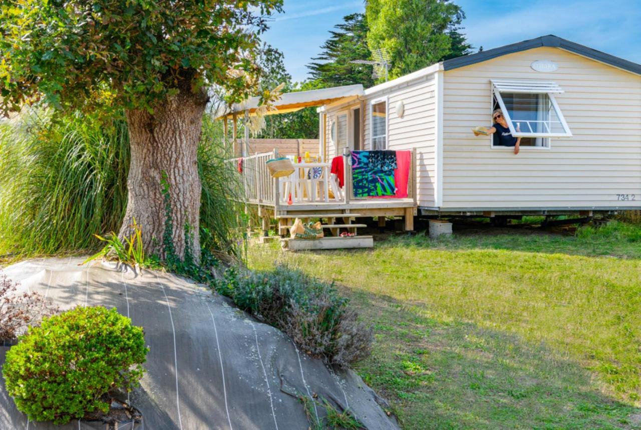 Camping Les Carolins Saint-Lo-d'Ourville Екстер'єр фото