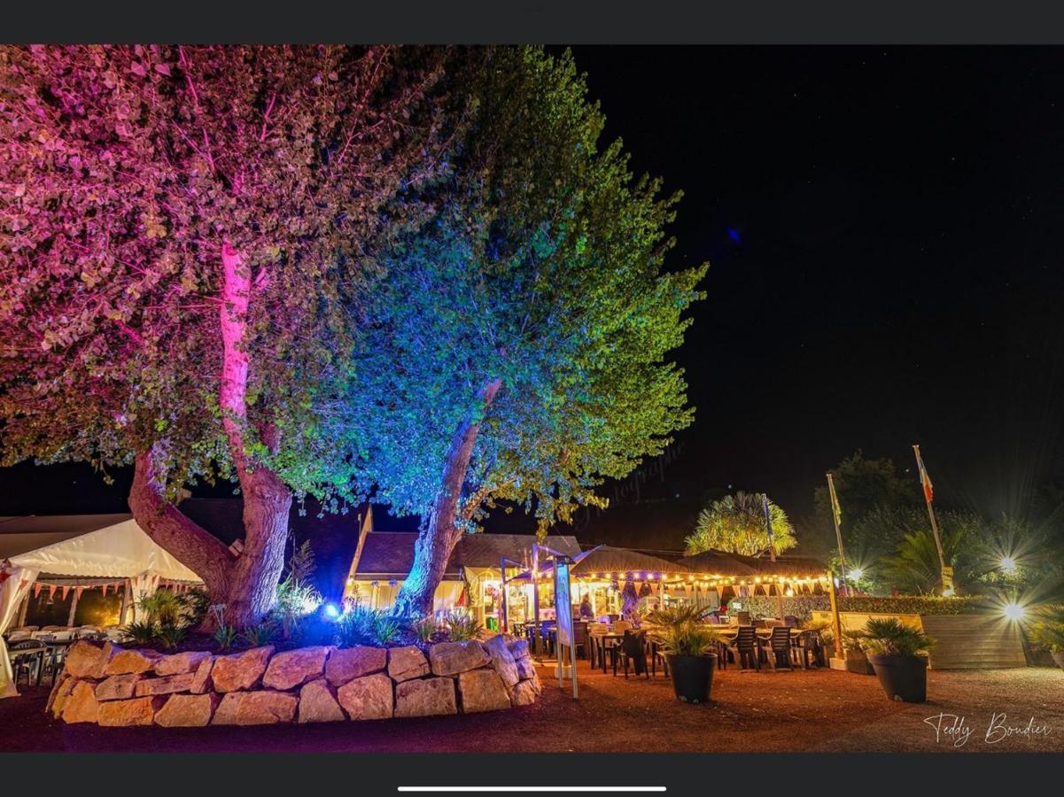Camping Les Carolins Saint-Lo-d'Ourville Екстер'єр фото