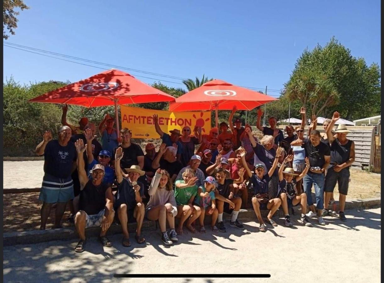 Camping Les Carolins Saint-Lo-d'Ourville Екстер'єр фото