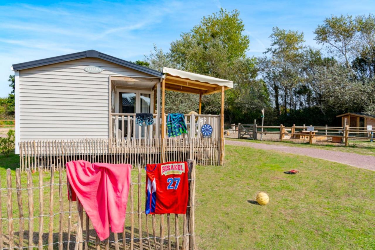 Camping Les Carolins Saint-Lo-d'Ourville Екстер'єр фото