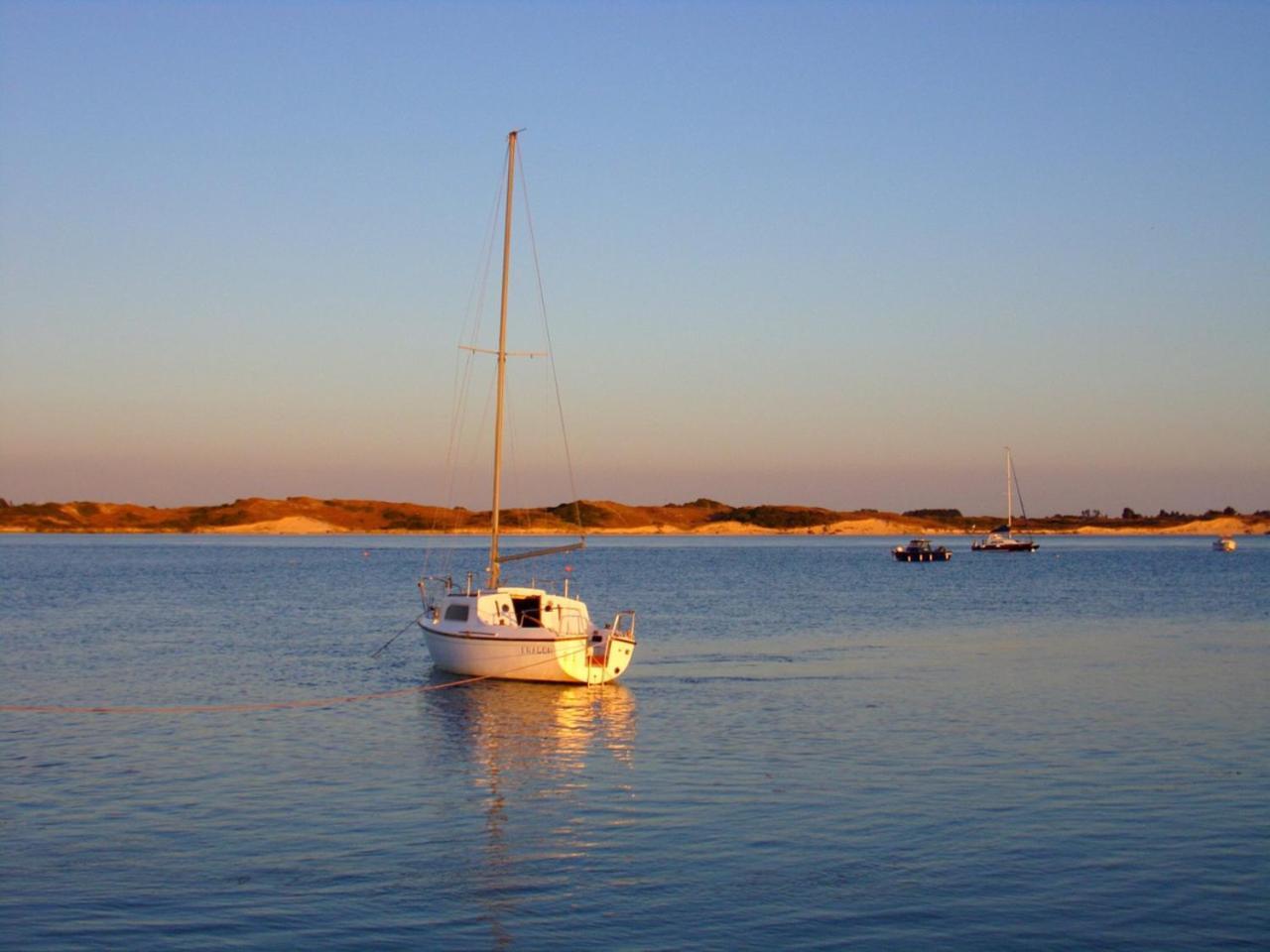 Camping Les Carolins Saint-Lo-d'Ourville Екстер'єр фото